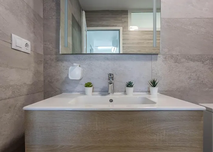 בית הארחה Guestready - Alemania Villa-44-b פלאייה דל אינגלז