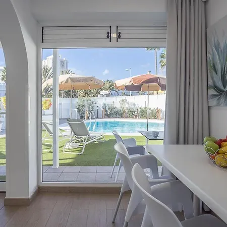Nueva!!! Piscina Privada Climatizada