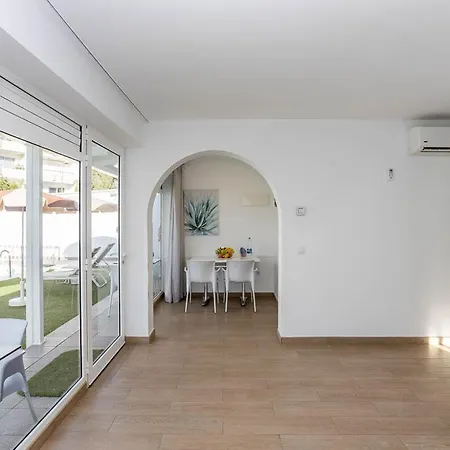 Apartamento Nueva!!! Piscina Privada Climatizada